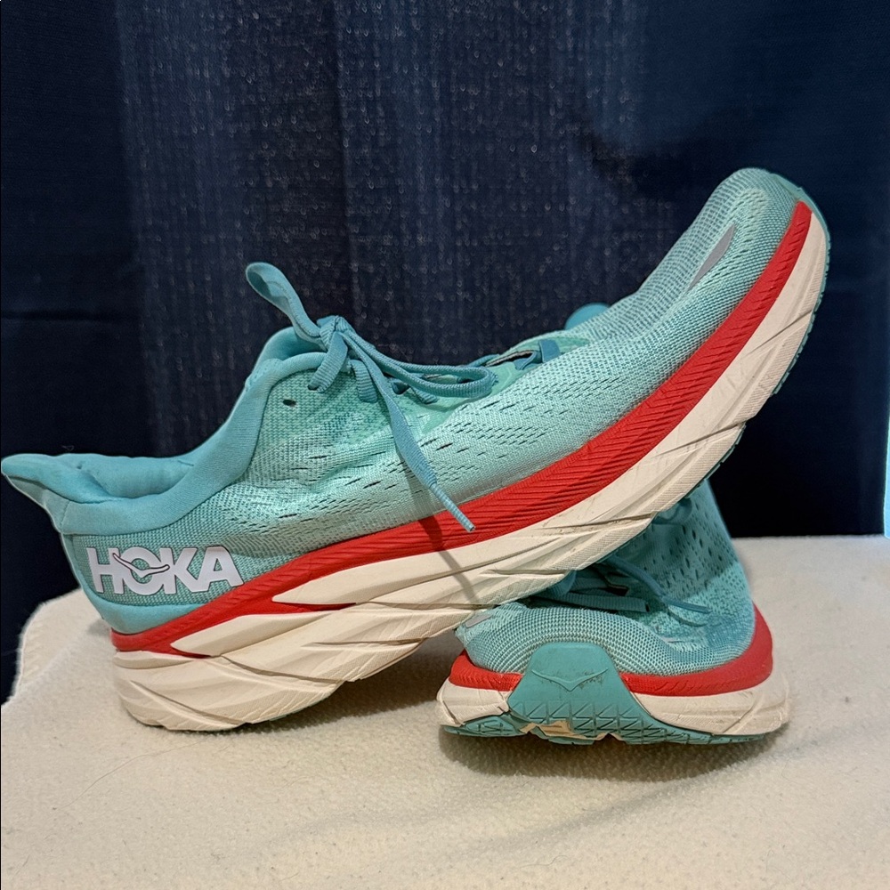 Hoka Clifton 8 Women's Athletic Shoes - Aqua and Coral